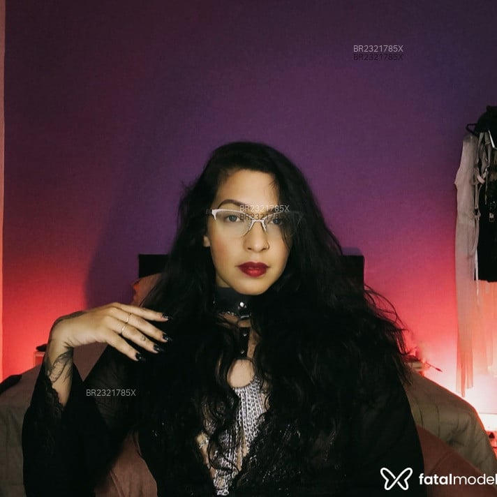 Acompanhante Lanna - Feed