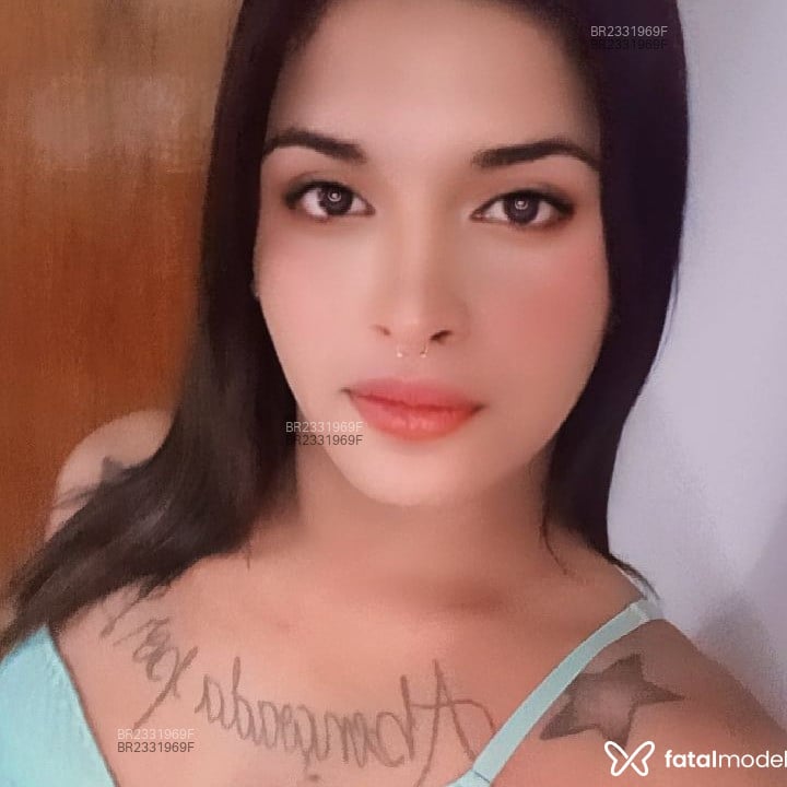 Acompanhante Pyetra Bennett - Feed