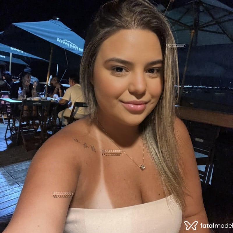Acompanhante Julinha - Feed