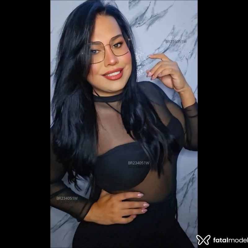 Acompanhante Camilla - Feed
