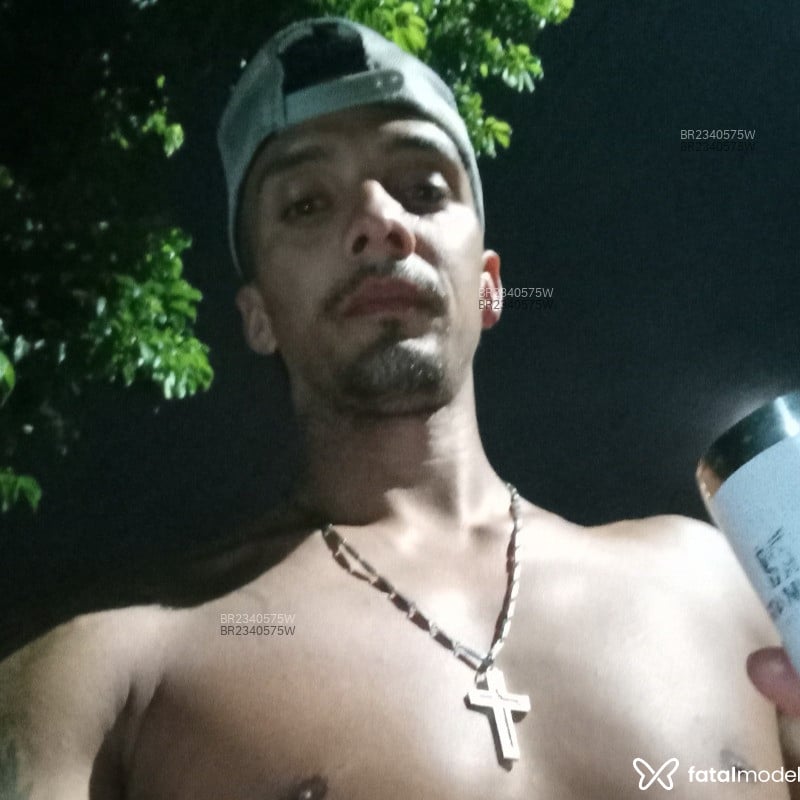 Acompanhante Romeu - Feed