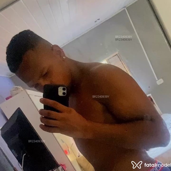 Acompanhante Pedrinho - Feed