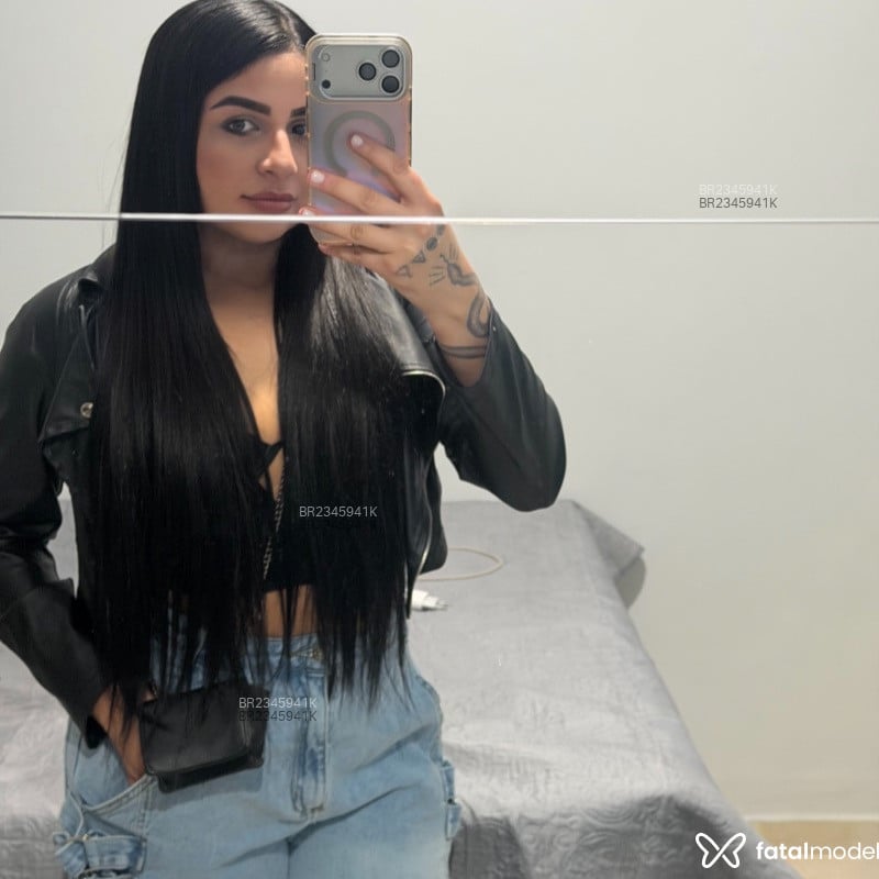 Acompanhante Hanna - Feed