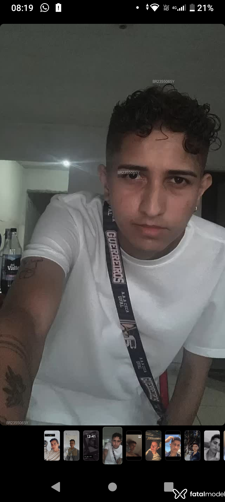 Acompanhante Vitor - Feed