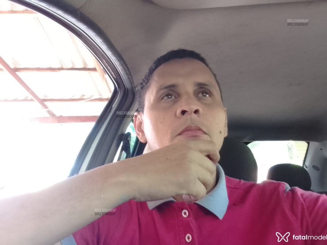 Acompanhante Cabeça - Feed