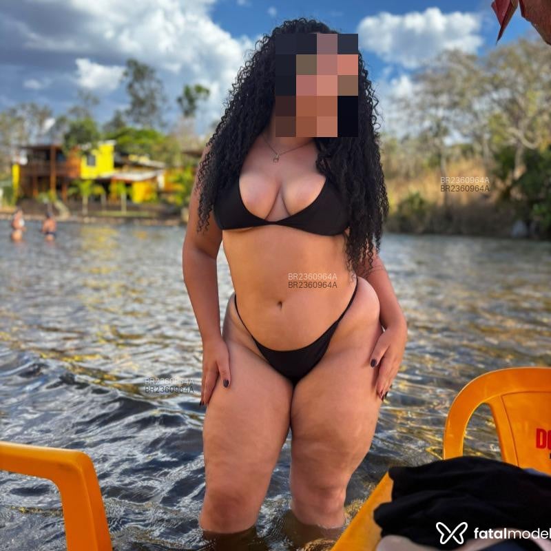 Acompanhante Clara - Feed