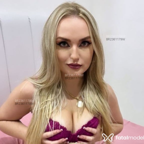 Acompanhante Julia Cavalcante - Feed