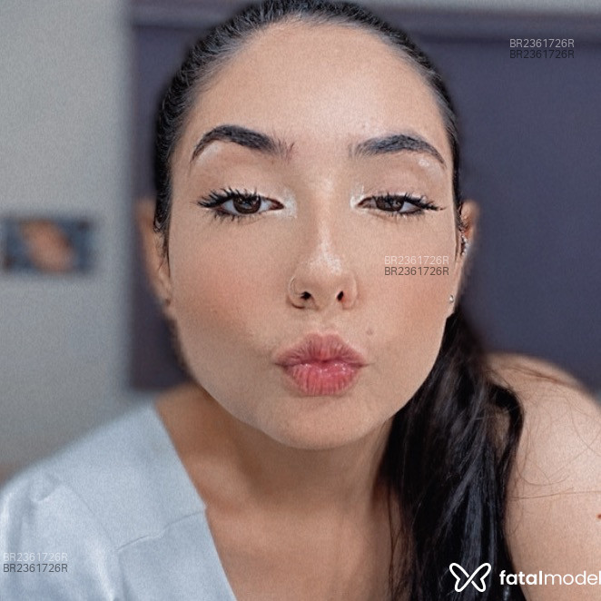 Acompanhante Novinhapeludinha - Feed
