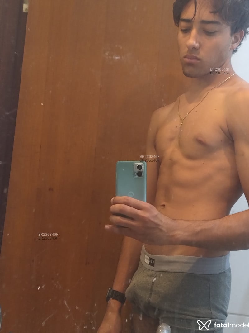 Acompanhante Gusta - Feed