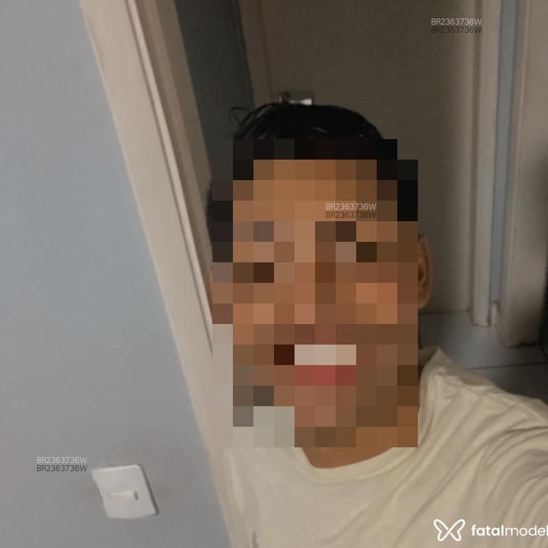 Acompanhante Victor - Feed