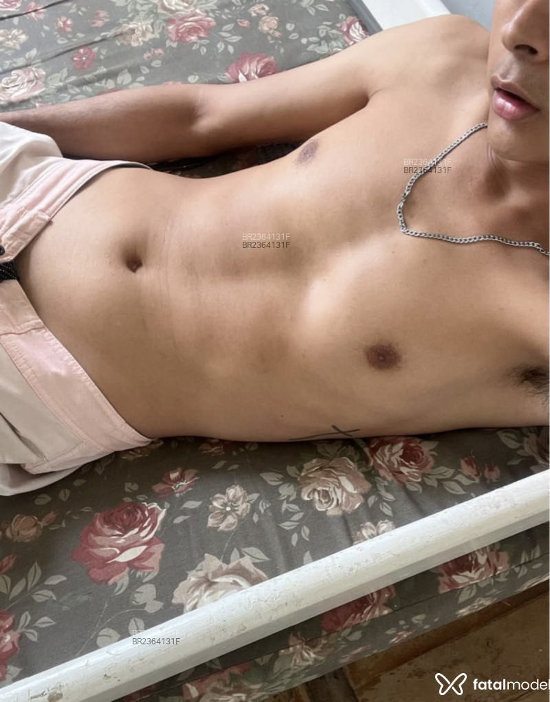 Acompanhante Ruann - Feed