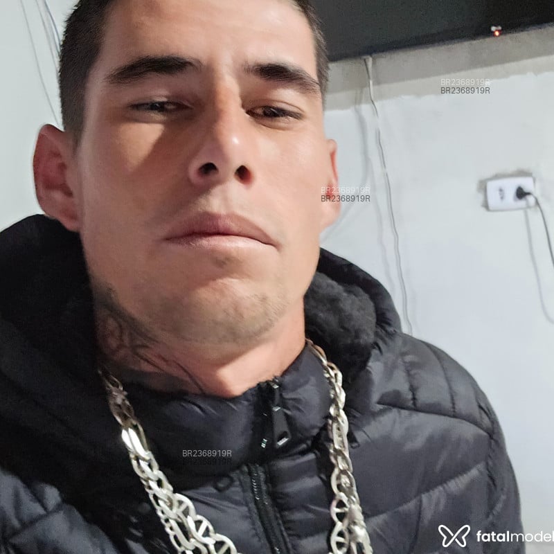 Acompanhante Leandro - Feed