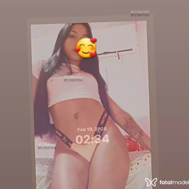 Acompanhante Sther - Feed
