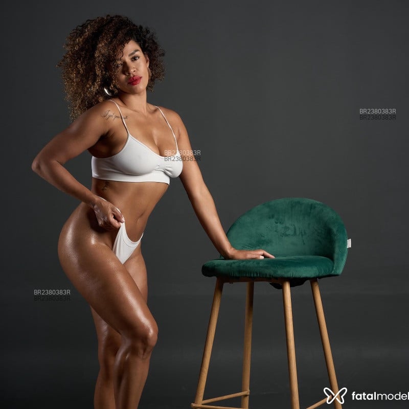 Acompanhante Bella Almeida - Feed