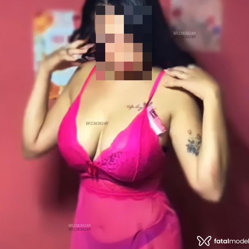 Acompanhante Karineb - Feed