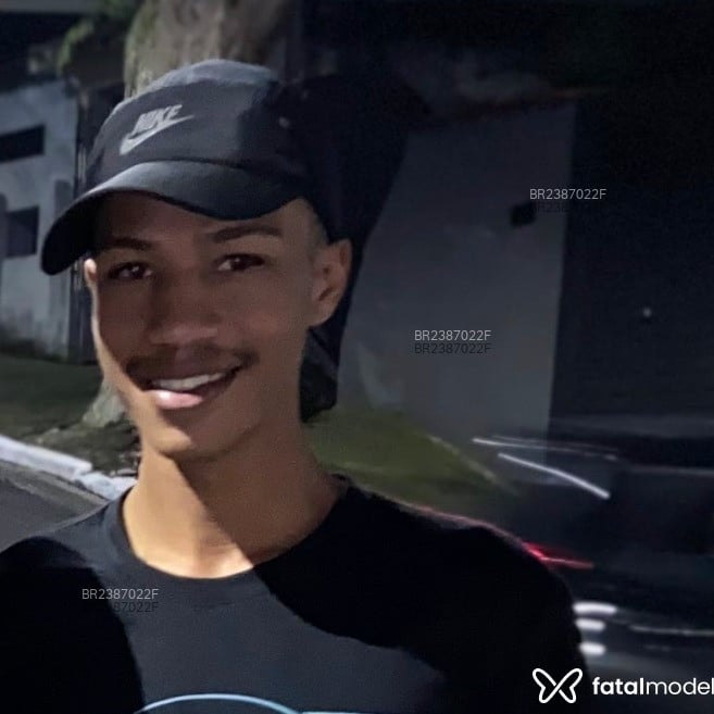 Acompanhante Felipe - Feed