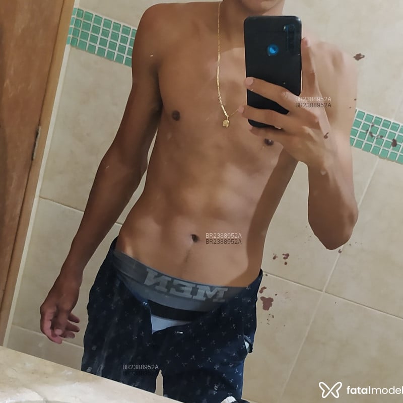 Acompanhante Joãozinho - Feed