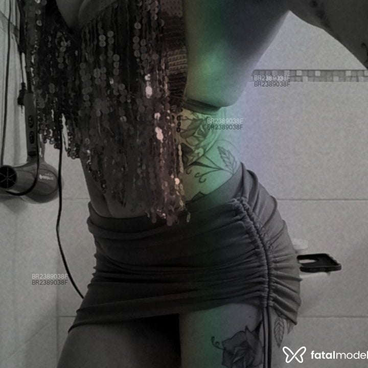 Acompanhante Camila - Feed