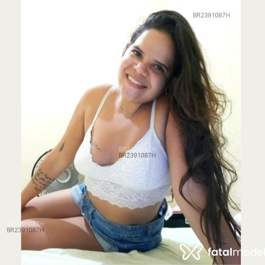 Acompanhante Anne - Feed