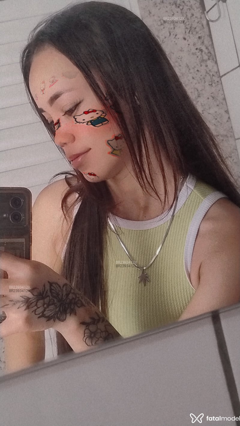 Acompanhante Rebecca - Feed