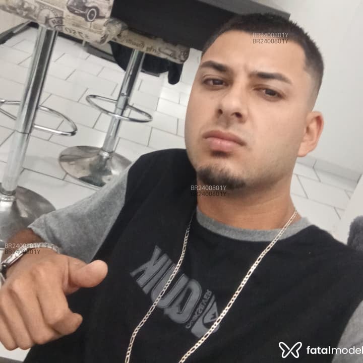 Acompanhante Magrin - Feed