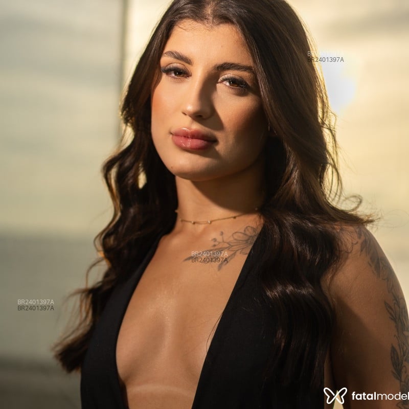 Acompanhante Babi Cardoso - Feed