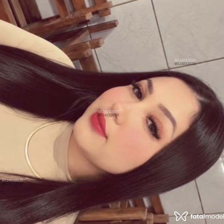 Acompanhante Flávia - Feed