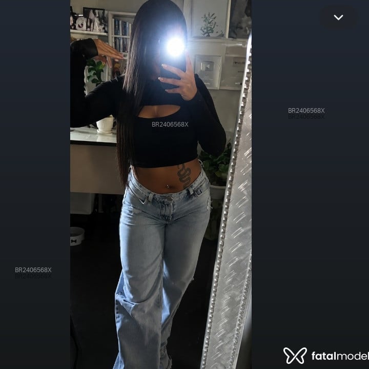 Acompanhante Bia - Feed