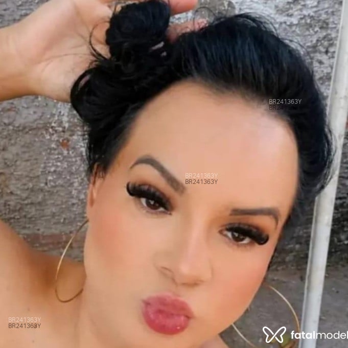 Acompanhante Suellen Oliveira - Feed