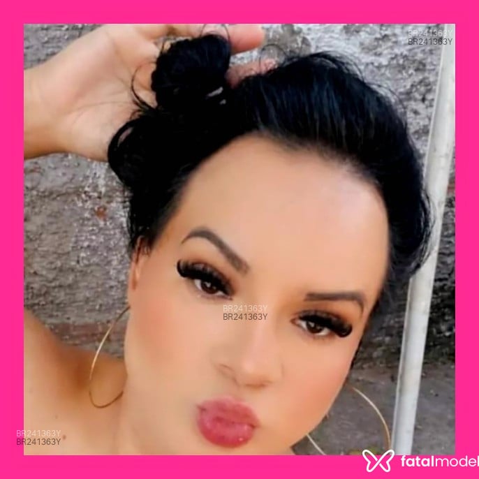 Acompanhante Suellen Oliveira - Feed