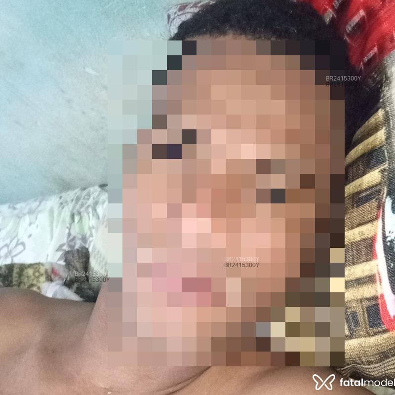 Acompanhante Neguinhogato - Feed