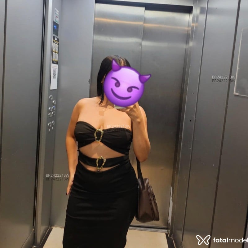 Acompanhante Carla - Feed