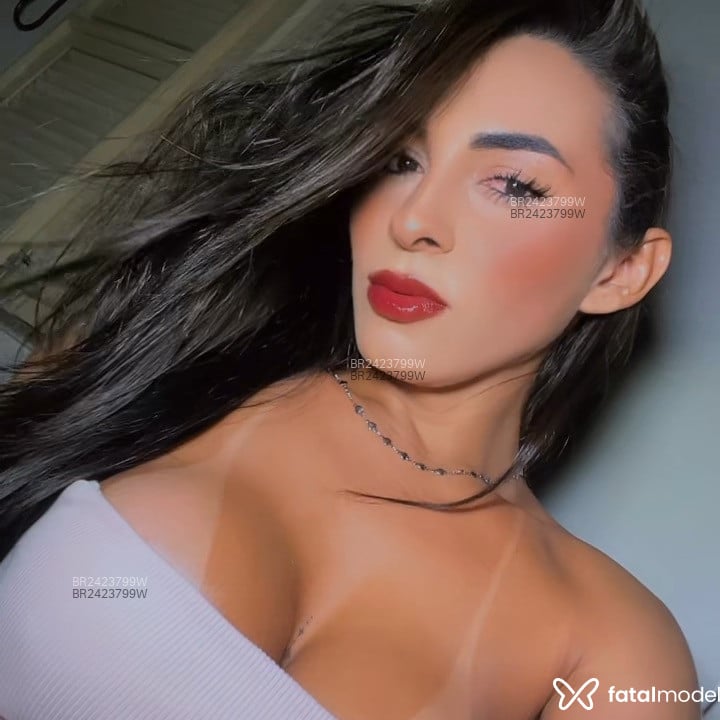 Acompanhante Thaemyllyneves - Feed
