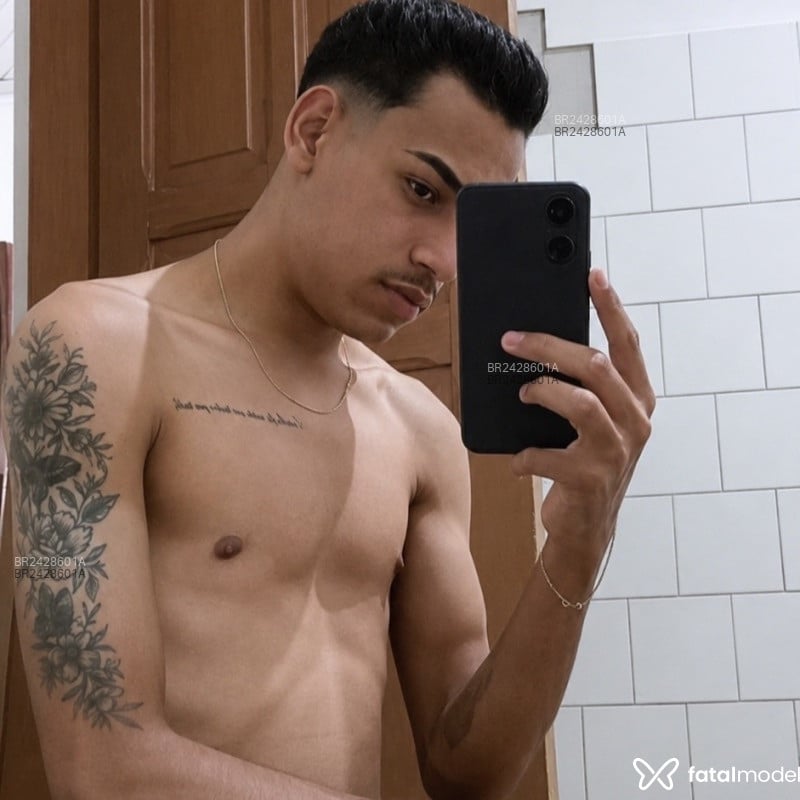 Acompanhante Moreninho - Feed