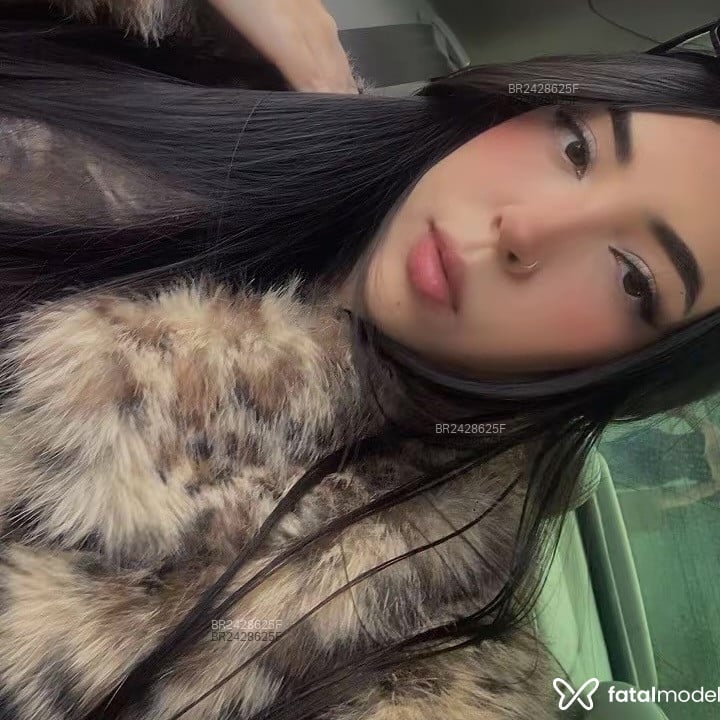 Acompanhante Camila - Feed