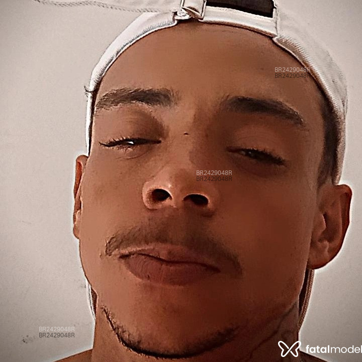 Acompanhante Matheus - Feed