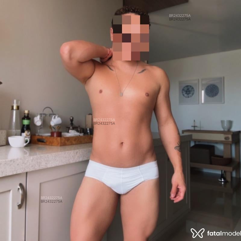 Acompanhante Matheus Avellar - Feed
