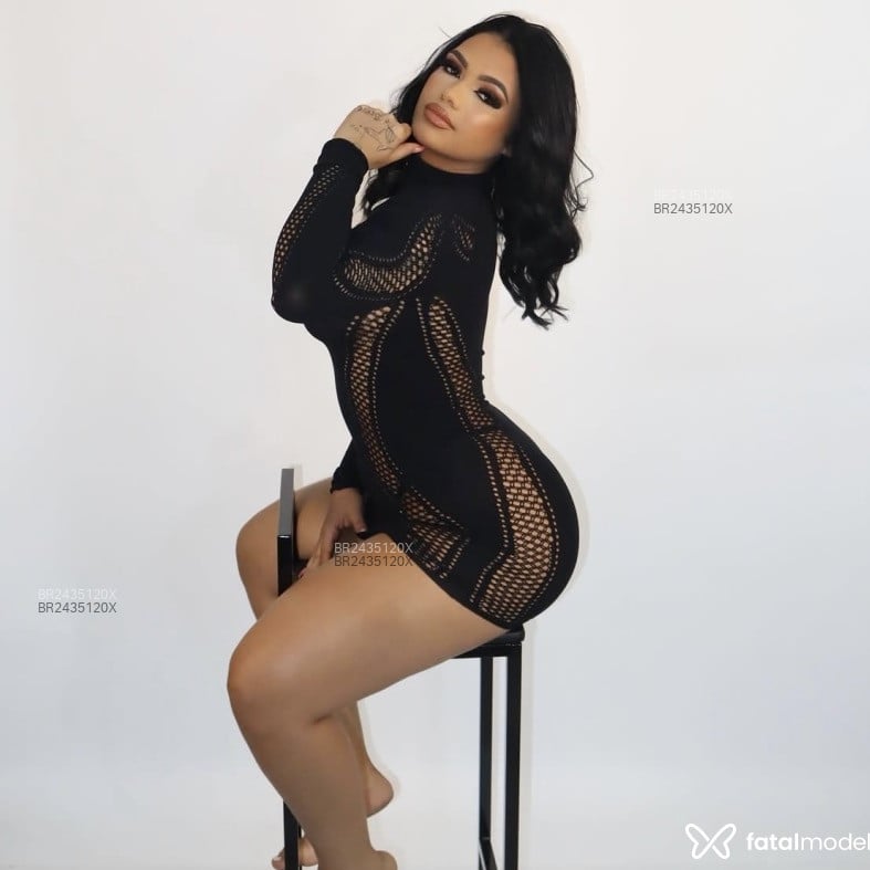 Acompanhante Rosa - Feed