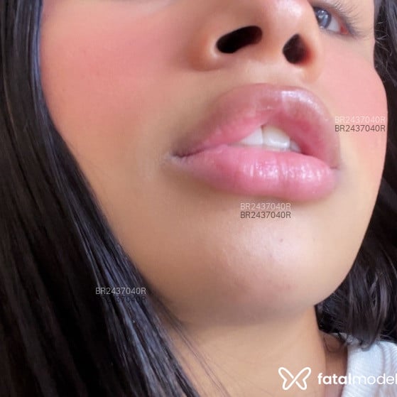 Acompanhante Gaby - Feed