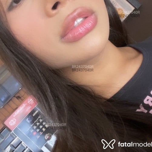Acompanhante Gaby - Feed