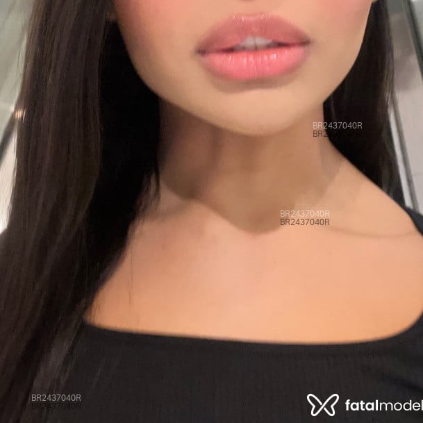Acompanhante Gaby - Feed