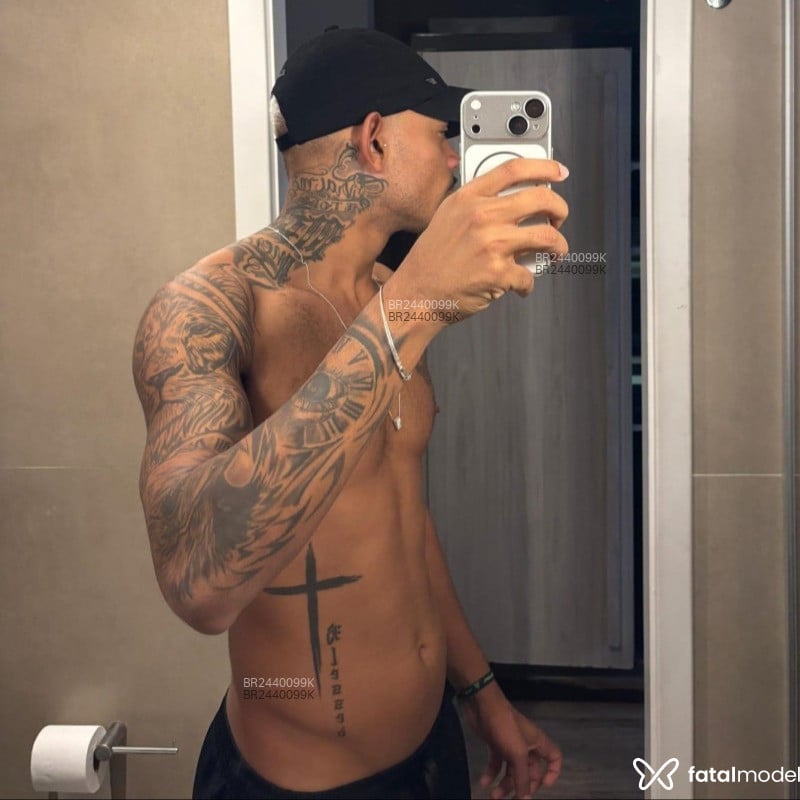Acompanhante Henrique Baiano - Feed
