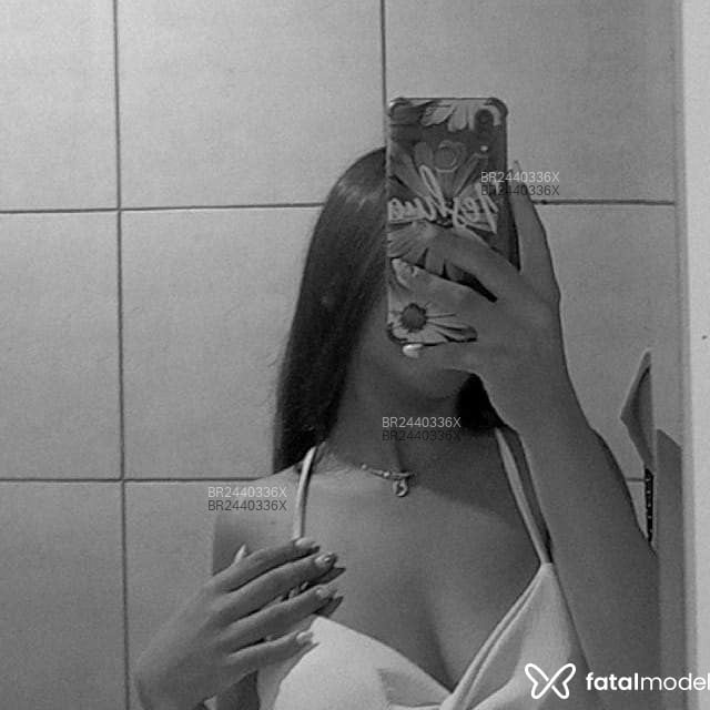 Acompanhante Morena - Feed