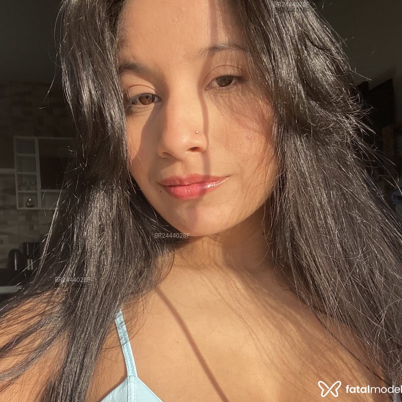 Acompanhante Maria - Feed