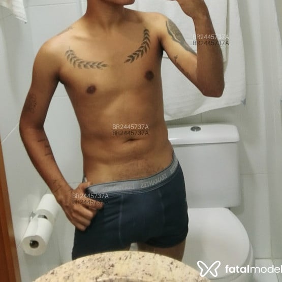 Acompanhante Soares - Feed