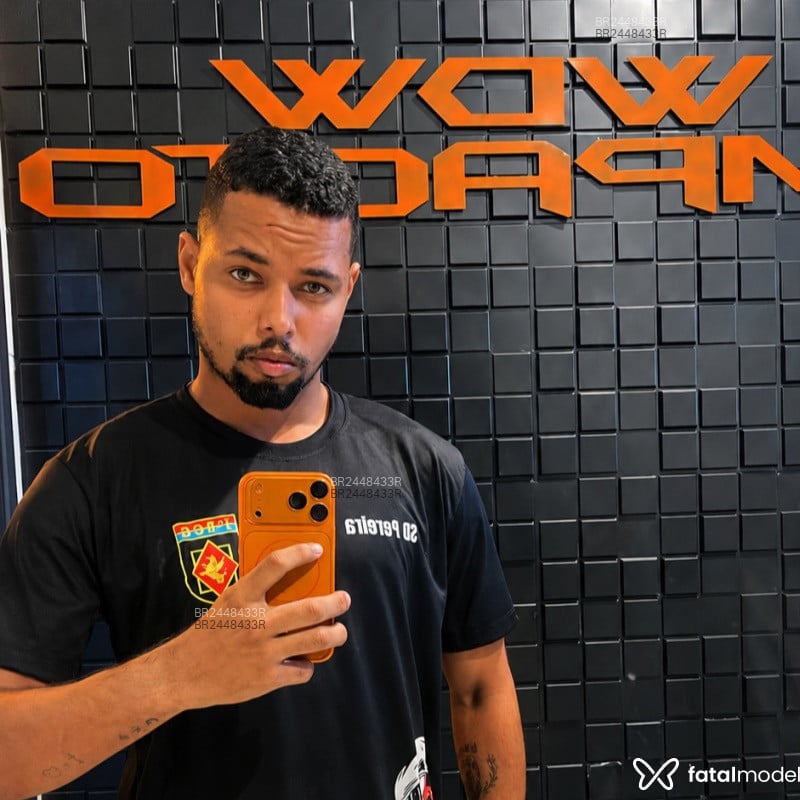 Acompanhante Luan Santos - Feed