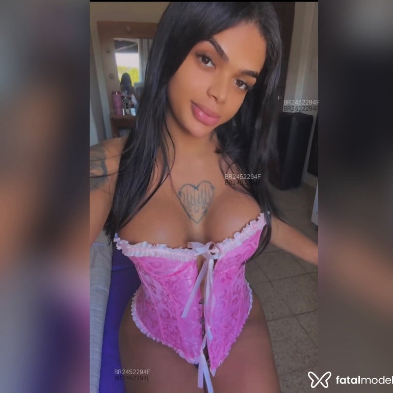 Acompanhante Aisha Santos - Feed