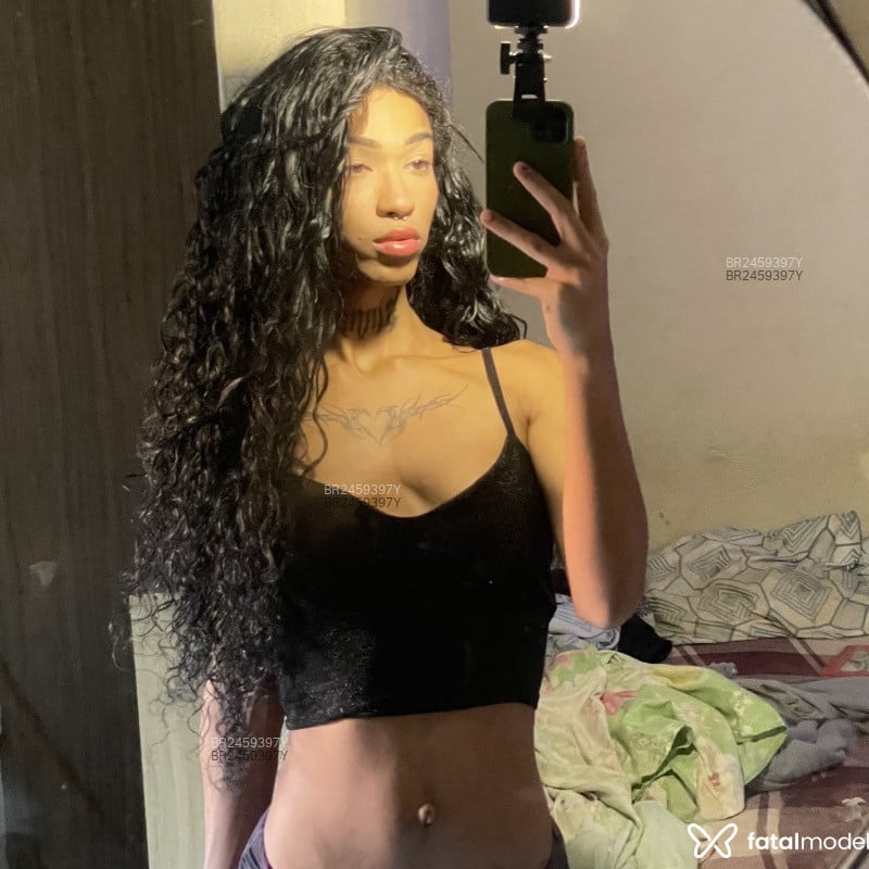 Acompanhante Gabi - Feed