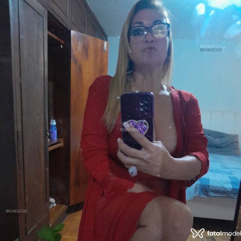 Acompanhante Camila - Feed