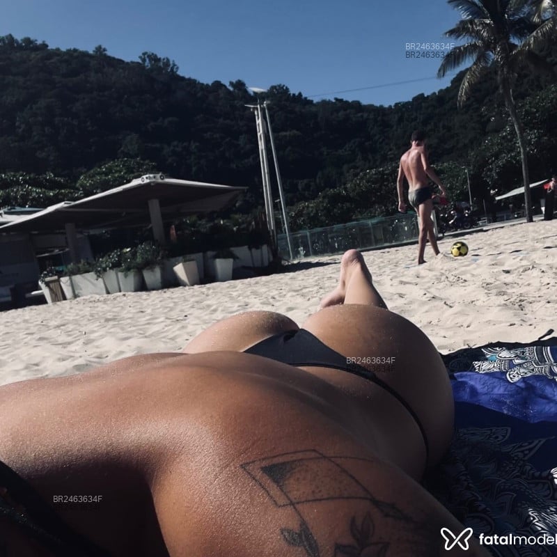 Acompanhante Fernanda - Feed